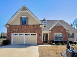 3715 Red Maple Ln SW, Gainesville, GA 30504