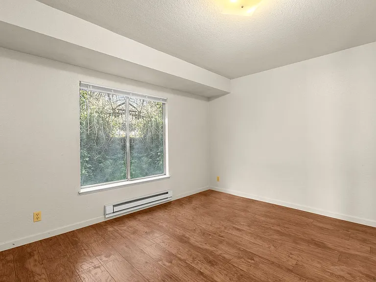 Redwood Creek Villas — Photo 2