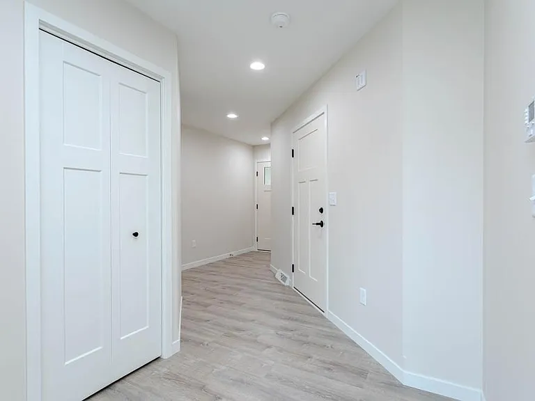3504 Green Pastures Ln — Photo 7