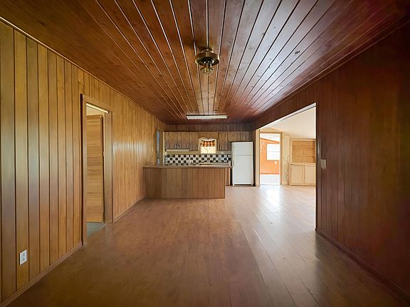 3rd image of 17360 State Road 20 W