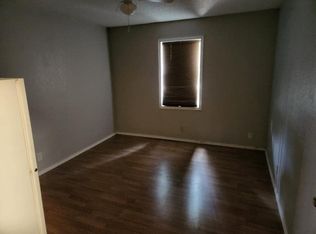 894 Fernwood Rd, Ardmore, OK 73401