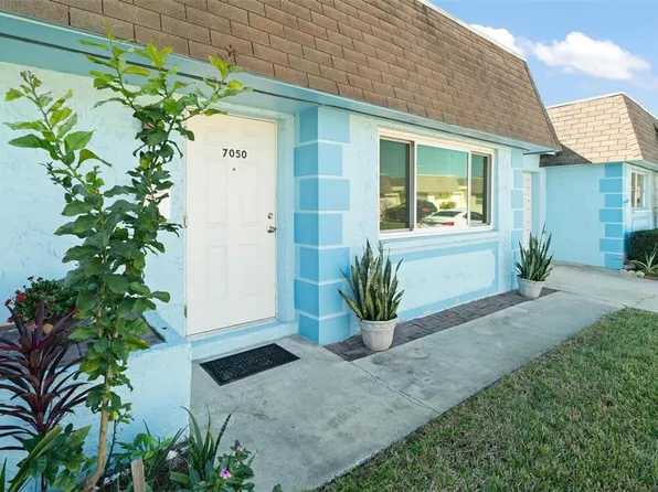 7050 Versailles N, Pinellas Park, FL 33781