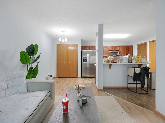 3rd image of 15918 Fjord Ave