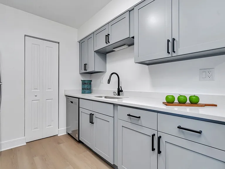 Quail Ridge Apartments — Photo 21
