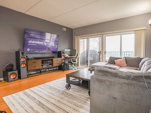 4th image of 4625 W Lawrence Ave APT 201