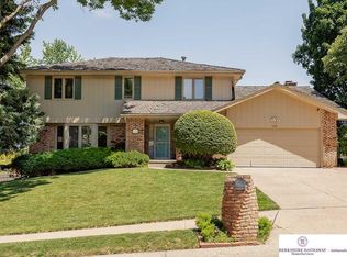 1729 S 167th Cir, Omaha, NE 68130