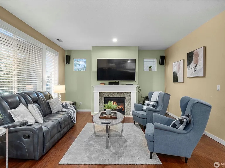 24309 229th Ct SE — Photo 15