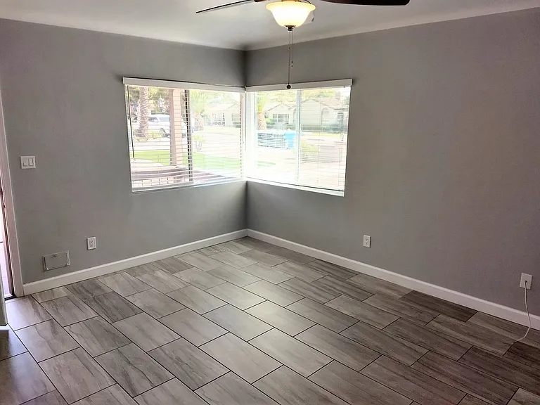 114 E Mariposa St #10 — Photo 7