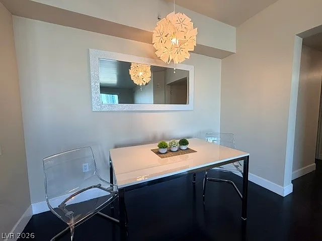 2777 Paradise Rd #807 — Photo 31