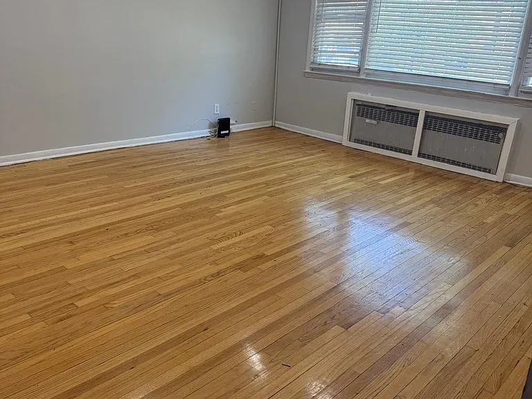 388 Leslie St #1 — Photo 9
