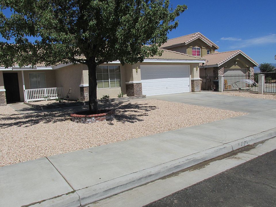 2nd image of 14490 Stone Creek Trl