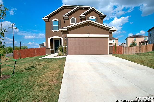 1st image of 8506 Bayliss Point