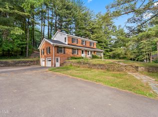 193 Pine Ridge Dr, Guilderland, NY 12084