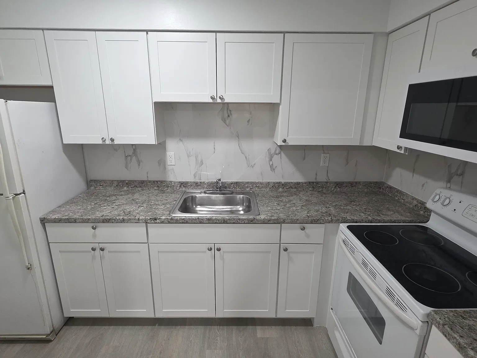 1 bed, 1.0 bath, 690 sqft, $1,580 — Photo 4