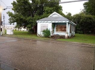 58225 Plaquemine St, Plaquemine, LA 70764