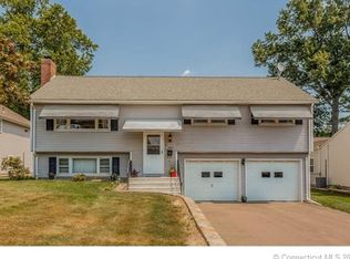 8 Williams St, Wethersfield, CT 06109