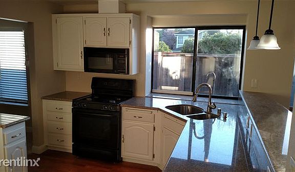 Kitchen Counter stove