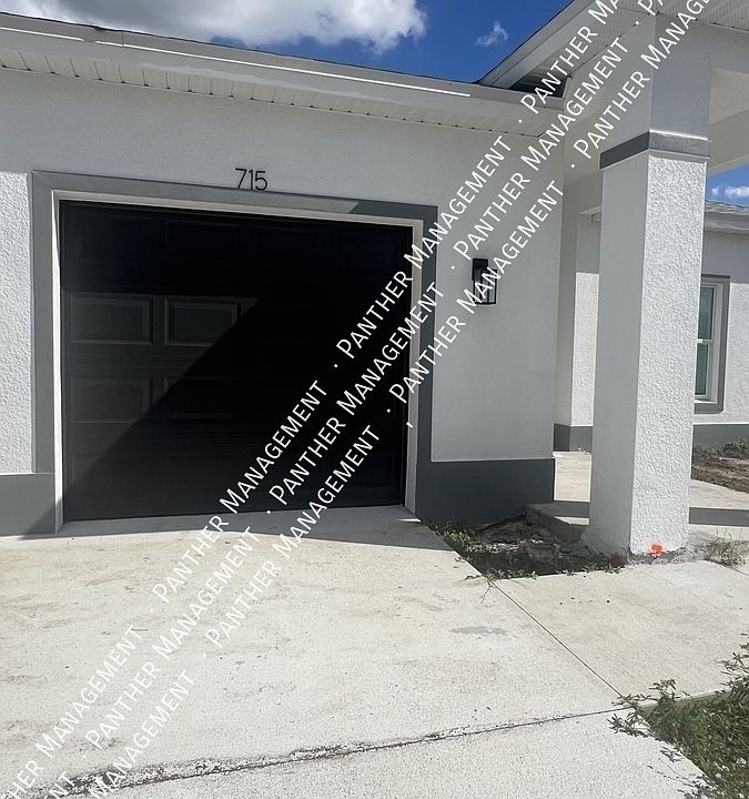 1st image of 715 Homer Ave S #715