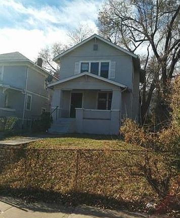 4th image of 3704 Bales Ave