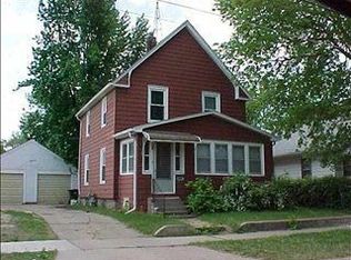 323 Center St, Waterloo, IA 50703