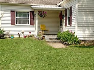207 S 5th St, Okemah, OK 74859