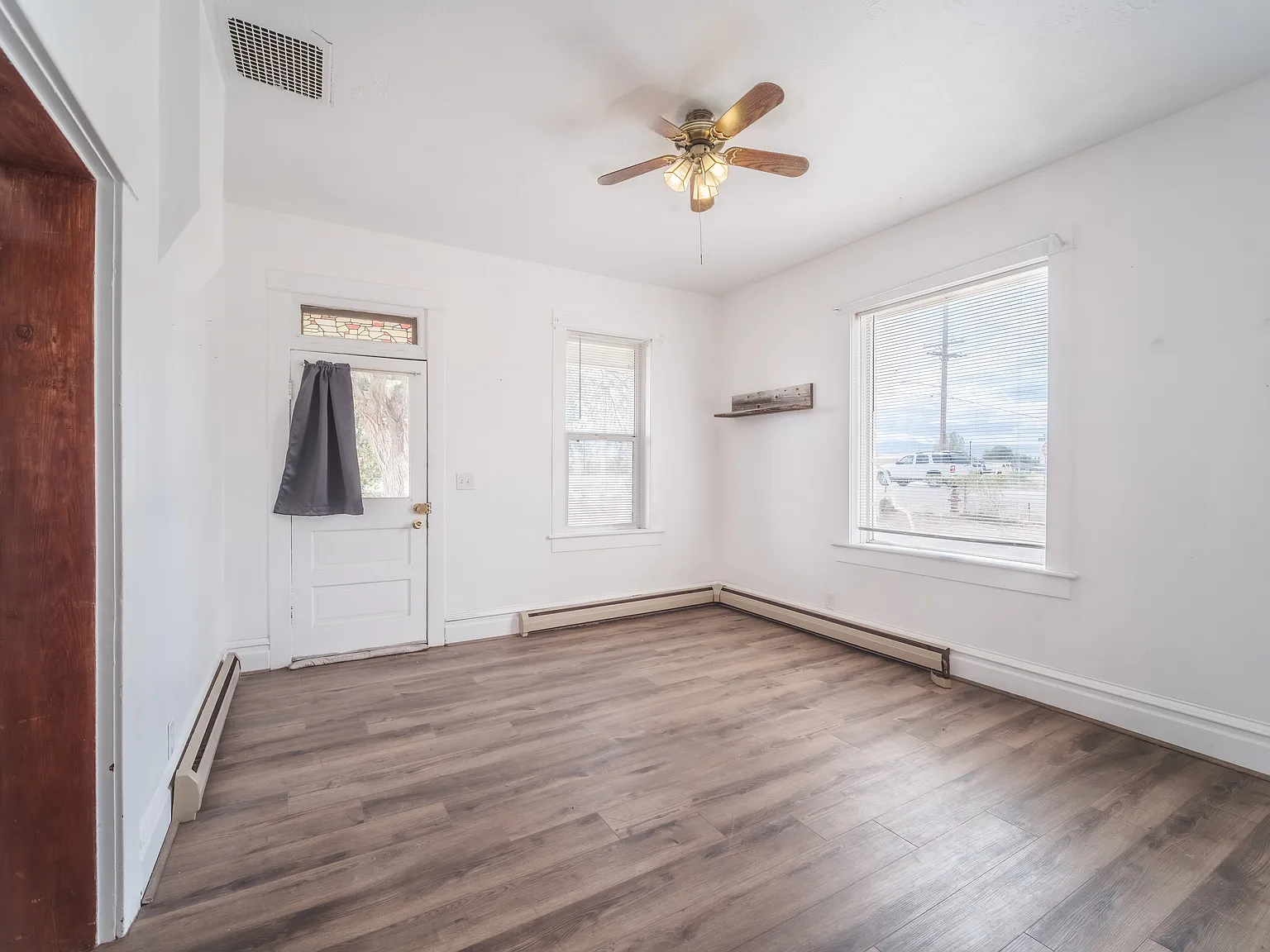205 N Main St — Photo 3