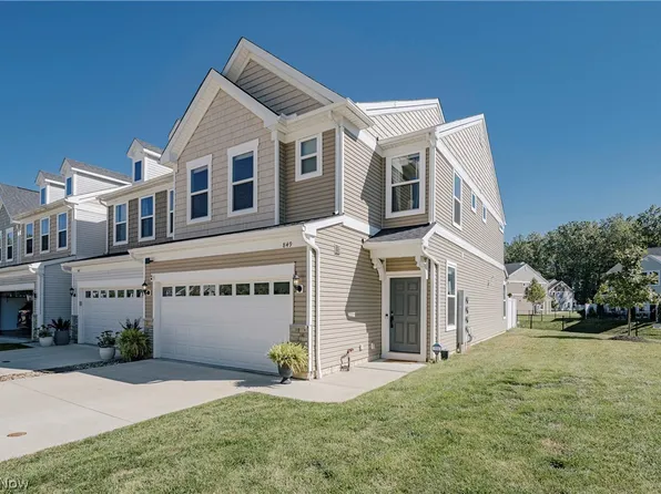 849 S Parkside Dr, Westlake, OH 44145