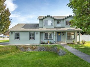 1821 N McMillan Ln, Greenacres, WA 99016