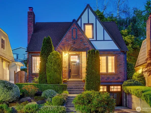 7546 Brooklyn Avenue NE, Seattle, WA 98115