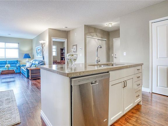 5th image of 345 Briarmeadow Dr #302