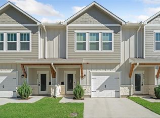 800 N Thompson St, Conroe, TX 77301