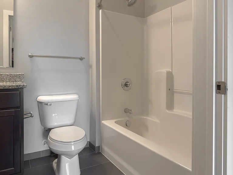 Red44 Luxury Apartments | Specials Available — Photo 102