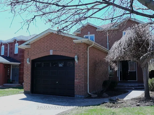 10 Elephant Hill Dr, Clarington, ON L1C 4M5