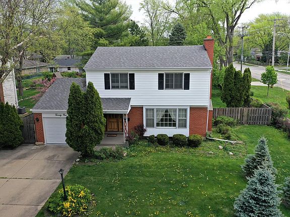 2nd image of 21 S Gibbons Ave