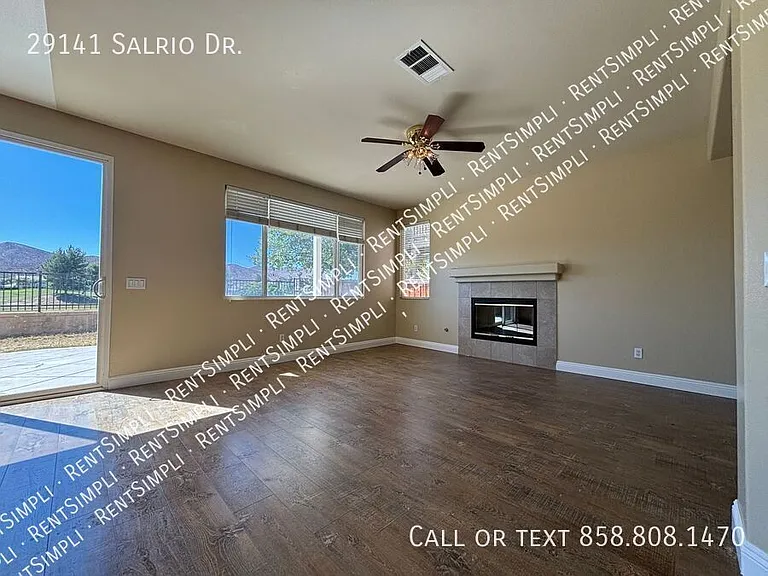29141 Salrio Dr — Photo 8