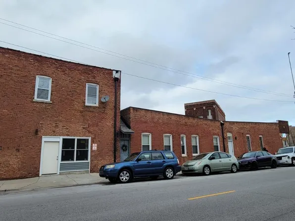 3084 S Lock St #4, Chicago, IL 60608