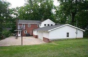 2nd image of 246 Woodland Dr