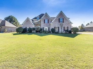 1517 Ivy Dr, Hernando, MS 38632
