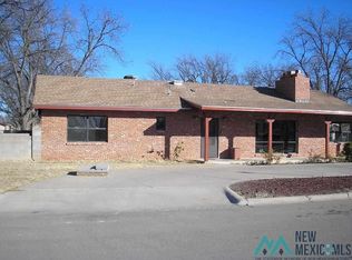 907 N Richard St, Carlsbad, NM 88220
