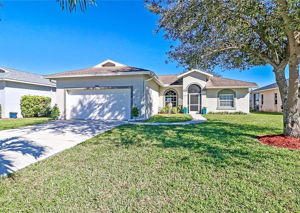 1st image of 1054 Summerfield Dr