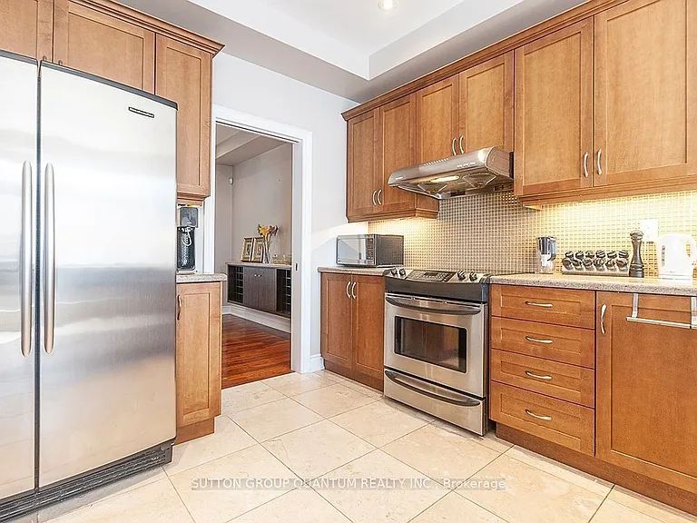 1599 Hallstone Rd — Photo 15