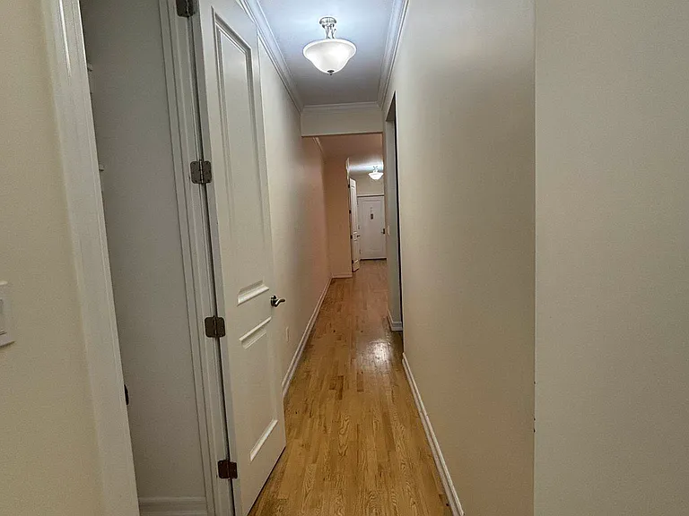 162 W 54th St #5B — Photo 12