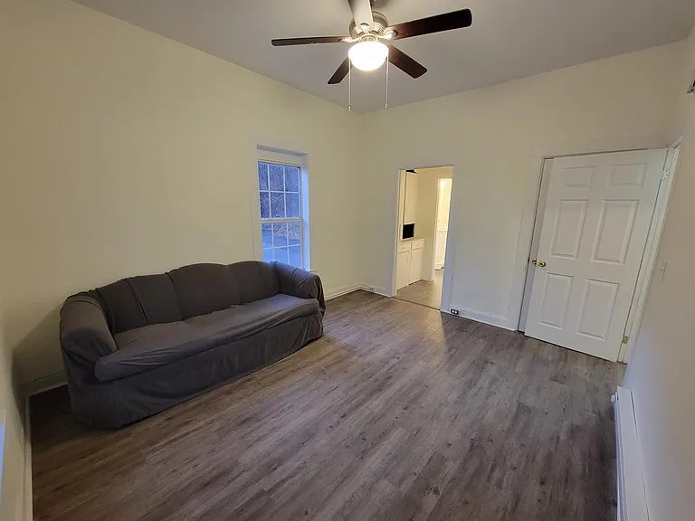128 Chestnut St #128B — Photo 16
