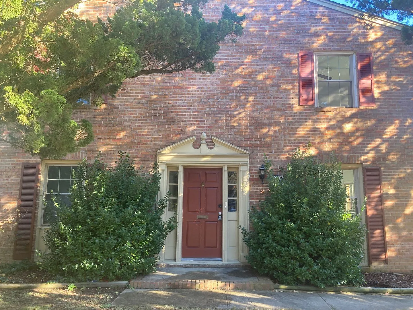 Beautiful renovated property — Photo 1