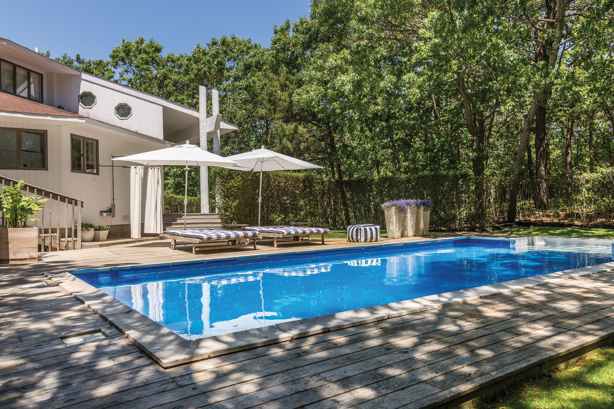 54 Ancient Hwy, East Hampton, NY 11937 Out East