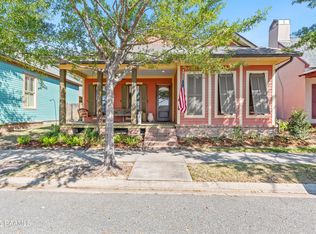 320 Elysian Fields Dr, Lafayette, LA 70508