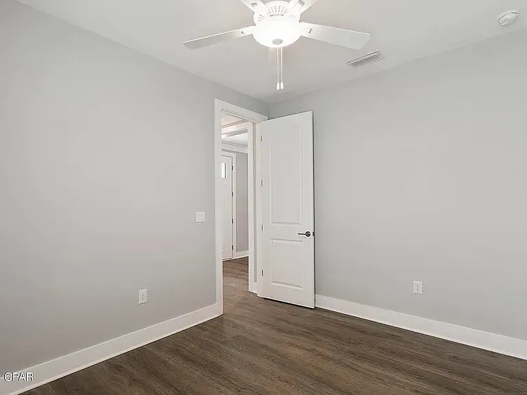 22802 Lakeview Dr — Photo 14