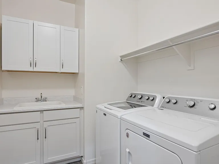 10445 E Tesla Ave — Photo 24