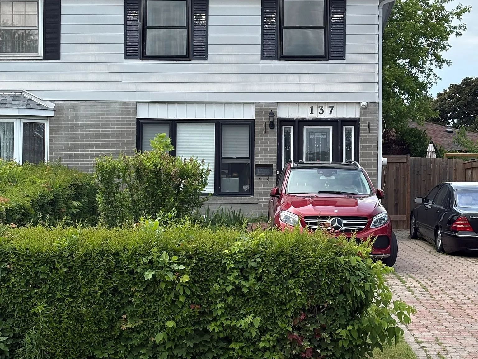 3 bed, $2,975 — Photo 2