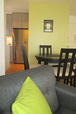 Rented by Taylor Made Brokerage, Inc | media 12